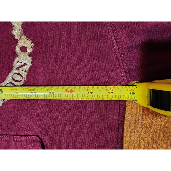 The Harry Potter Shop Platform 9 3/4 Pullover Burgundy Hoodie Sweatshirt Adult S - Picture 5 of 10